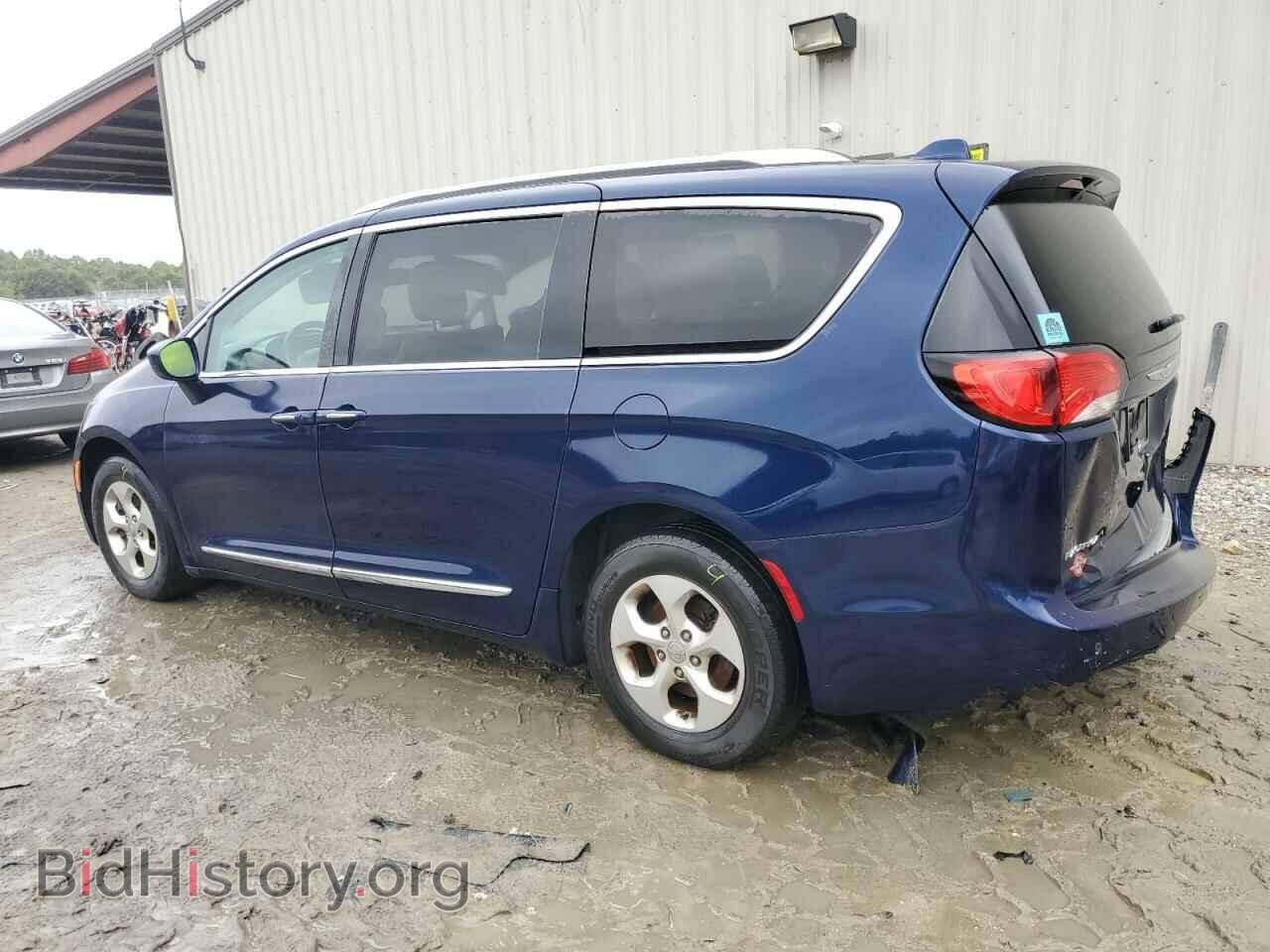 2017 CHRYSLER PACIFICA - VIN: 2C4RC1EG7HR622512 - Photo 2