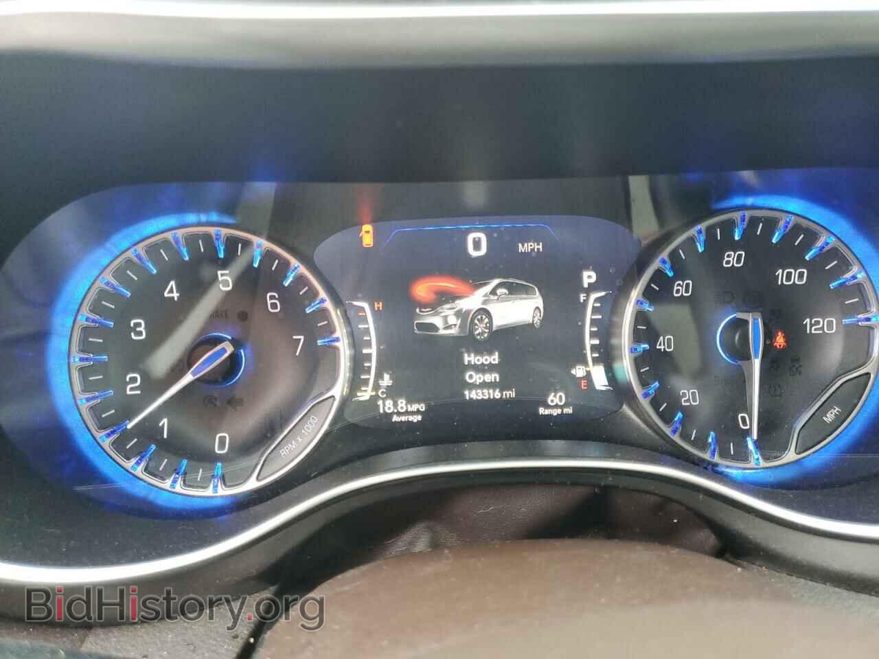 2017 CHRYSLER PACIFICA - VIN: 2C4RC1EG7HR622512 - Photo 9