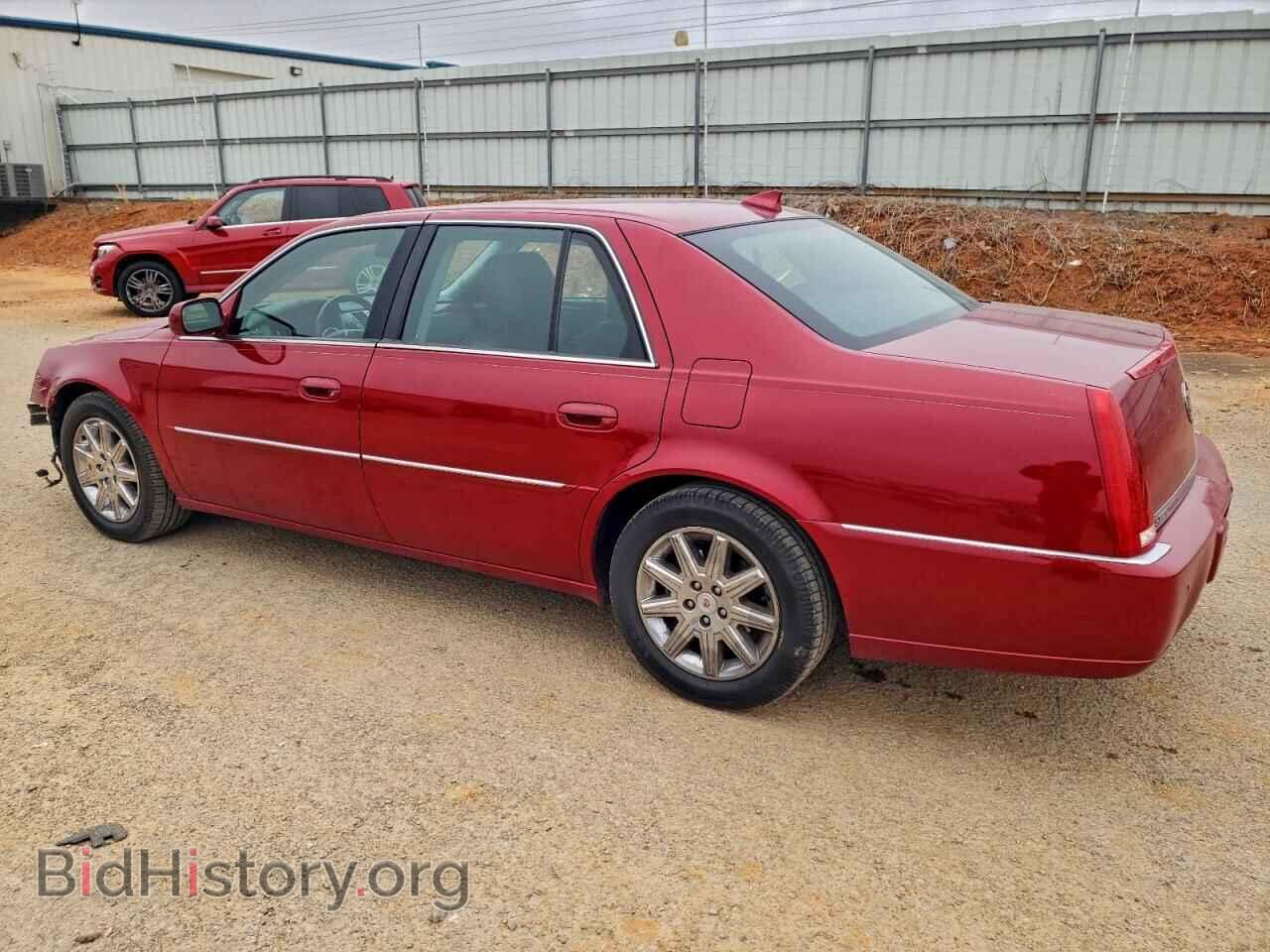 2011 CADILLAC DTS - VIN: 1G6KH5E67BU119545 - Photo 2