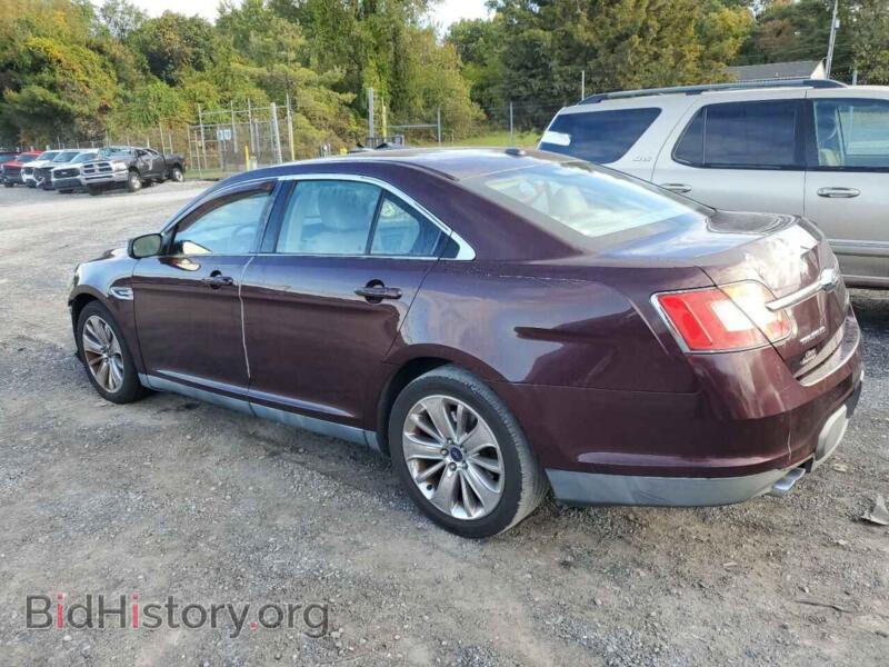 2011 Ford TAURUS (VIN 1FAHP2FW8BG135149) — фото 2 из 13
