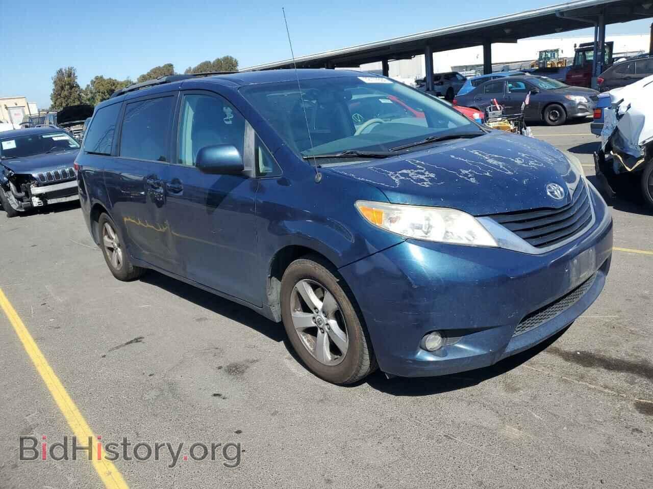 2011 TOYOTA All Models - VIN: 5TDKK3DC5BS175370 - Фото 4