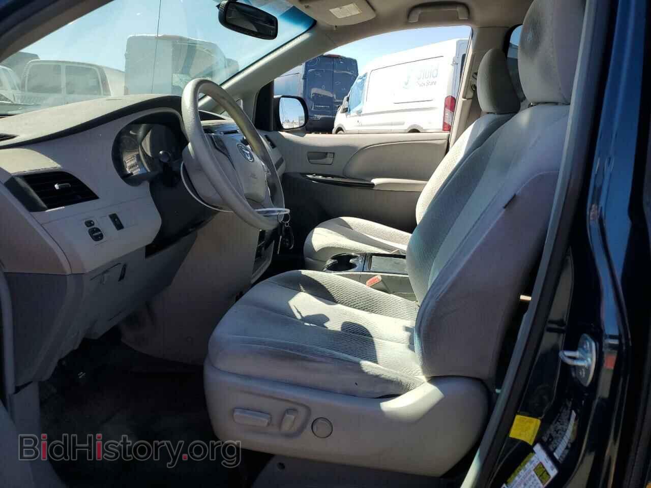 2011 TOYOTA All Models - VIN: 5TDKK3DC5BS175370 - Фото 7