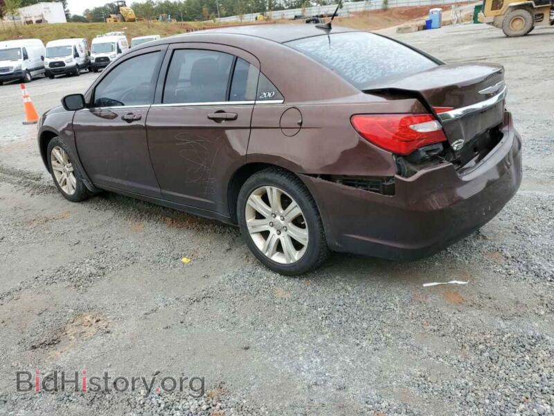 2013 Chrysler 200 (VIN 1C3CCBAB1DN670346) — photo 2 of 12
