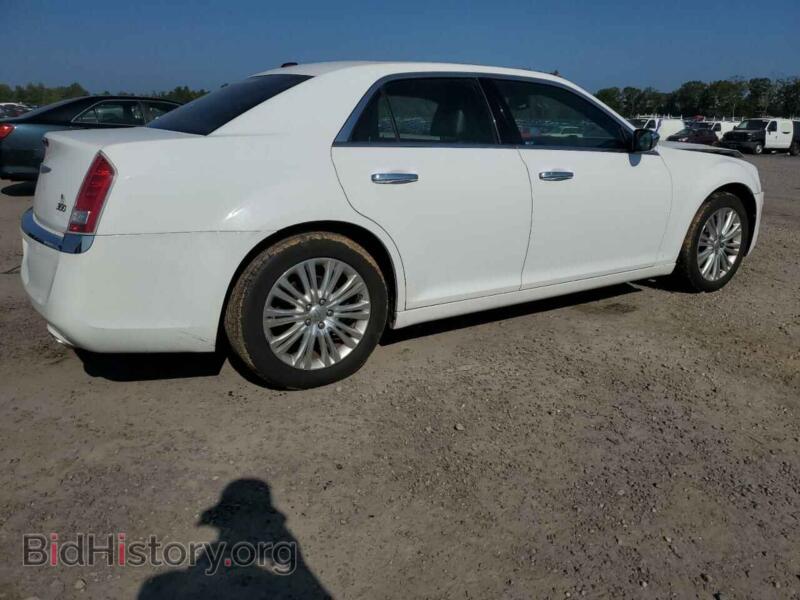 2012 Chrysler 300 (VIN 2C3CCAHG2CH236245) — фото 3 из 12
