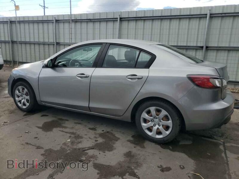 2011 Mazda 3 (VIN JM1BL1UF2B1439184) — фото 2 из 13
