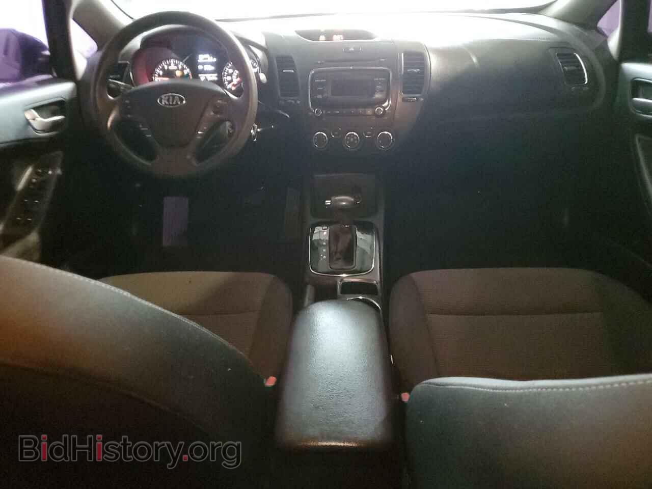 2017 KIA FORTE - VIN: 3KPFK4A73HE100751 - Фото 8
