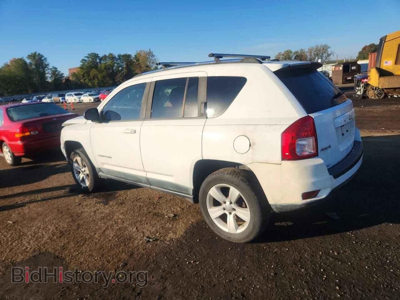2011 Jeep COMPASS (VIN 1J4NF1FB8BD239336) — photo 2 of 13