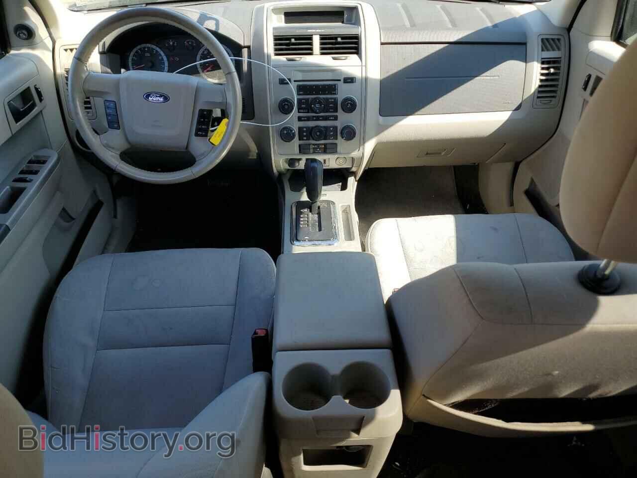 2011 FORD ESCAPE - VIN: 1FMCU0DG3BKA36261 - Фото 8