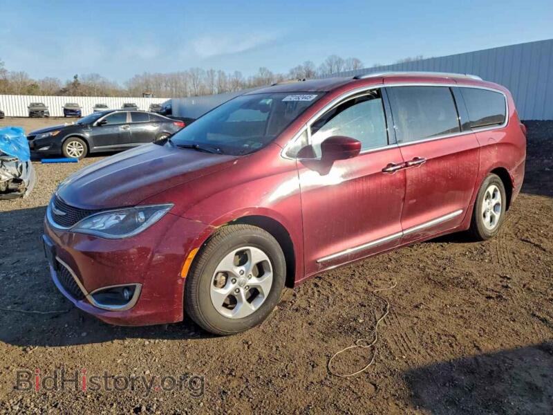 2017 Chrysler PACIFICA Touring L Plus (VIN 2C4RC1EG2HR827333) — photo 1 of 15, Copart, damage: rear end