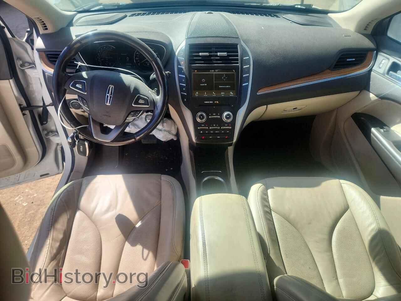 2017 LINCOLN MKC - VIN: 5LMCJ2C98HUL16761 - Photo 8