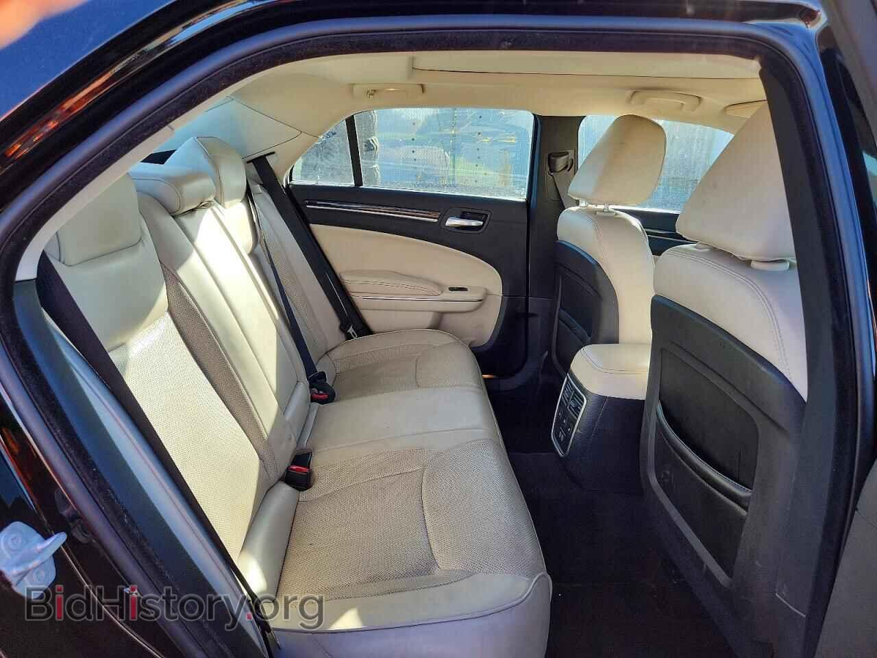 2016 CHRYSLER 300 - VIN: 2C3CCAKGXGH198472 - Фото 10