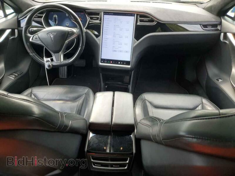 2016 Tesla MODEL S (VIN 5YJSA1E22GF128404) — фото 8 из 12