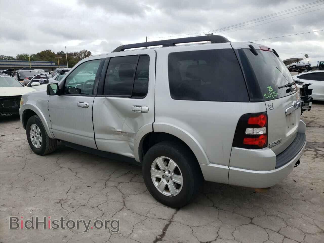 2010 FORD EXPLORER - VIN: 1FMEU6DE2AUA36054 - Photo 2