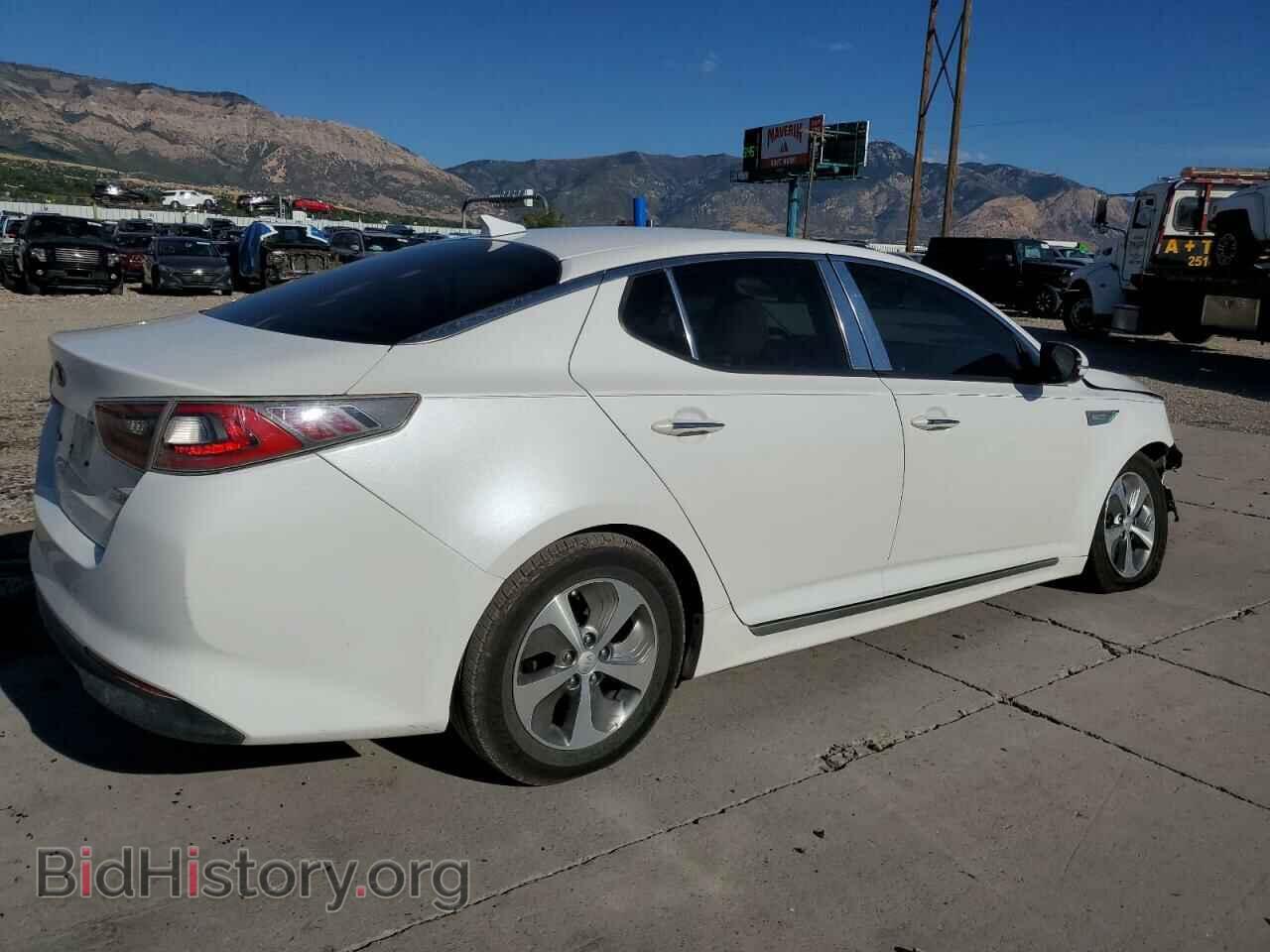 2014 KIA OPTIMA - VIN: KNAGM4AD2E5065242 - Photo 3