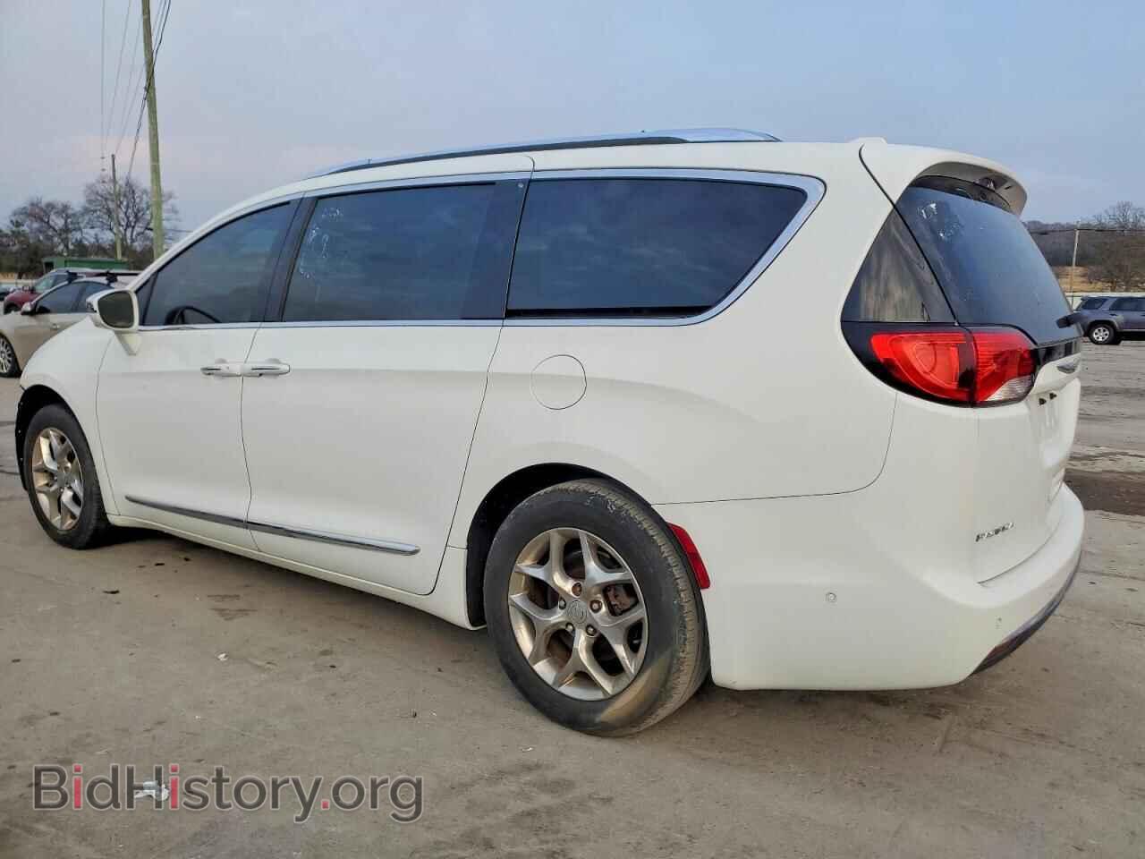 2017 CHRYSLER PACIFICA - VIN: 2C4RC1GG2HR619952 - Фото 2