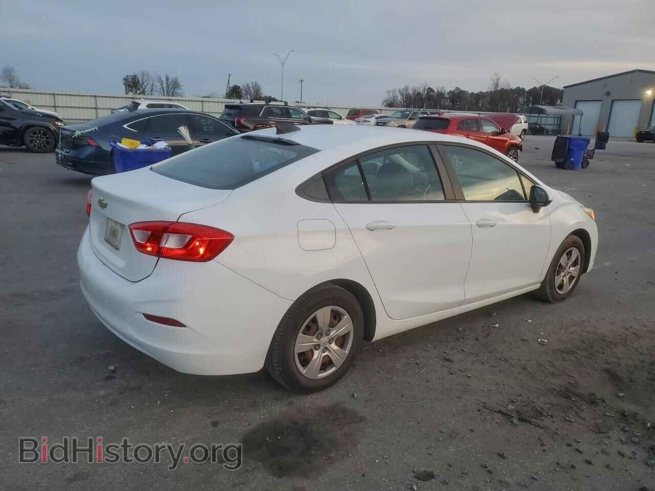 2017 CHEVROLET CRUZE - VIN: 3G1BC5SM6HS522531 - Фото 3