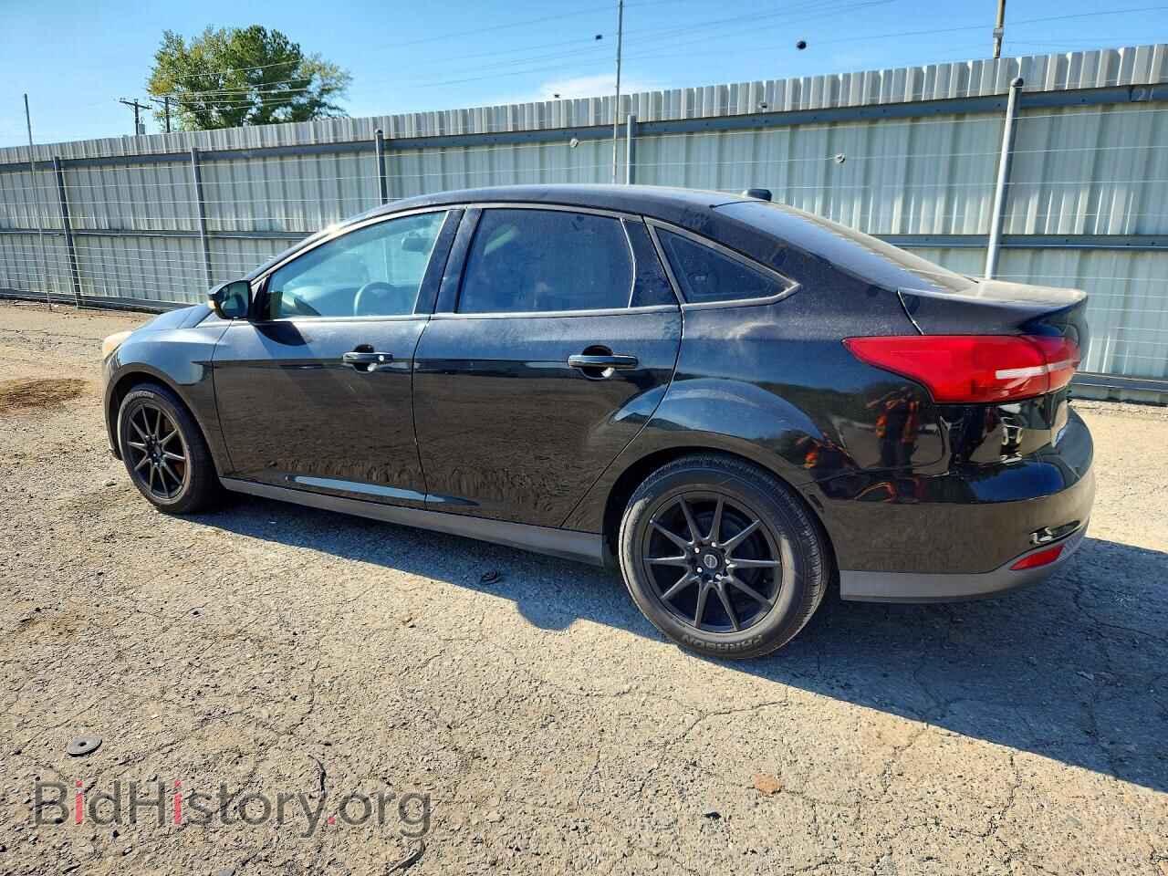 2015 FORD FOCUS - VIN: 1FADP3F28FL262191 - Photo 2