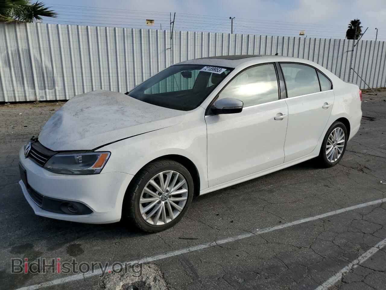 Фотография 3VWL17AJ3EM383430 - VOLKSWAGEN JETTA 2014