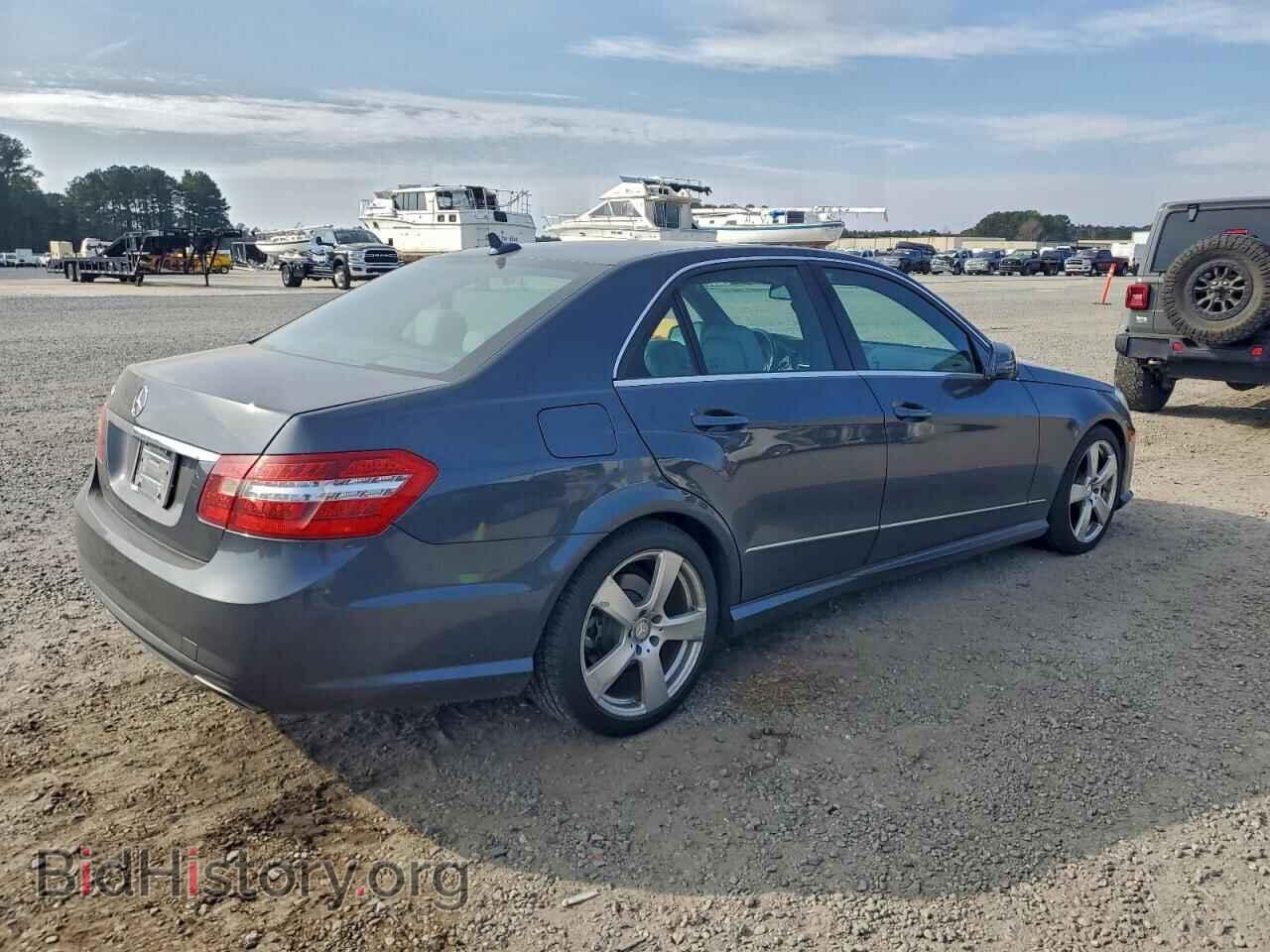 2011 MERCEDES-BENZ E-CLASS - VIN: WDDHF5GB5BA458609 - Фото 3