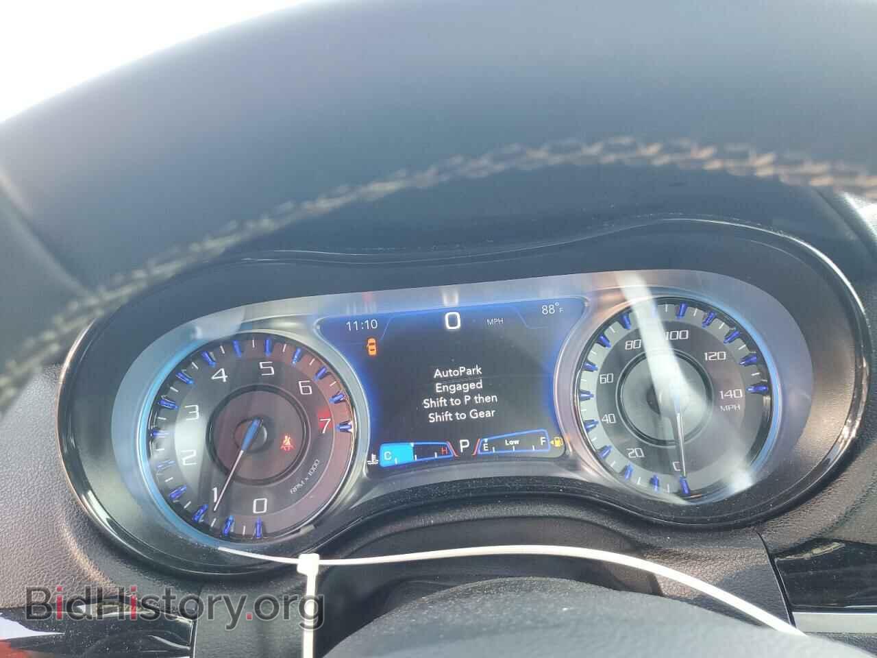 2023 CHRYSLER 300 - VIN: 2C3CCABG1PH524210 - Фото 9