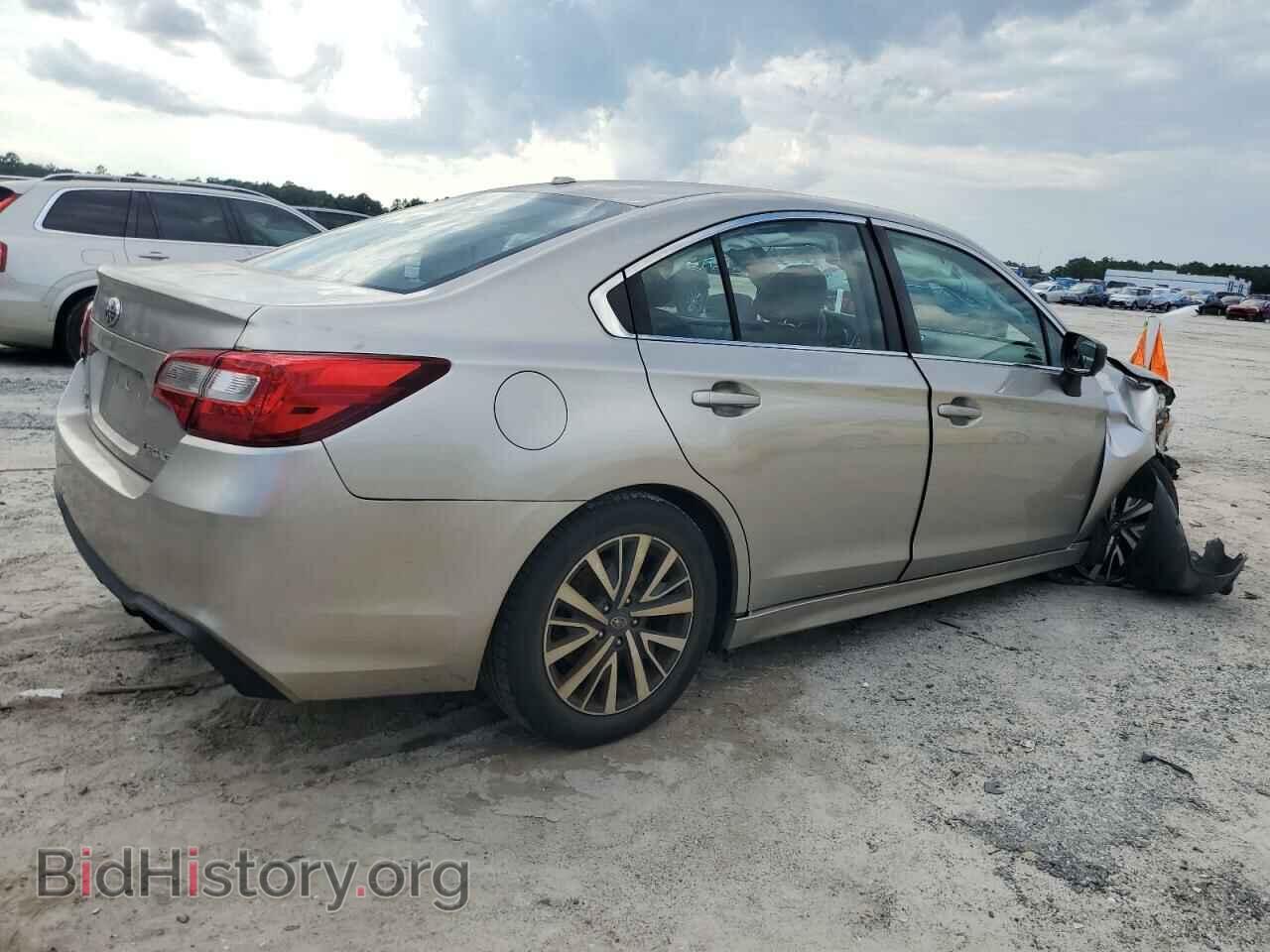2019 SUBARU LEGACY - VIN: 4S3BNAB63K3016616 - Фото 3