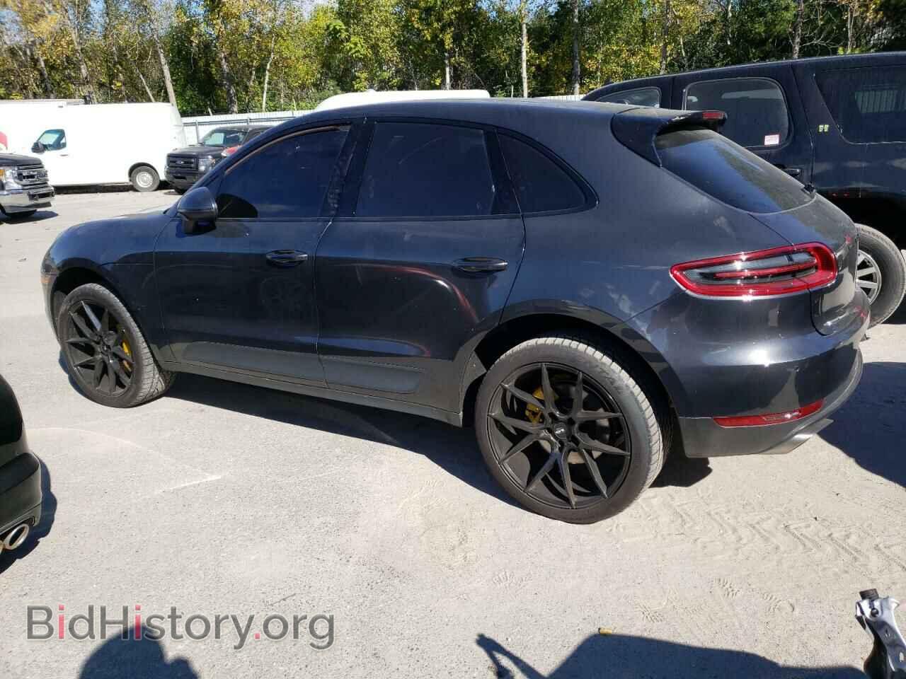 2017 PORSCHE MACAN - VIN: WP1AA2A59HLB03661 - Photo 2