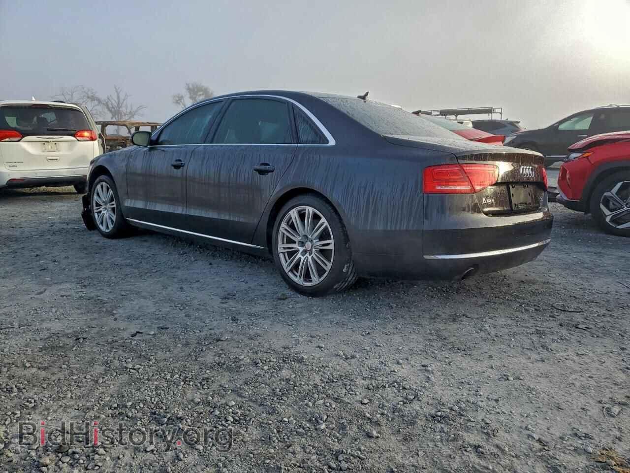 2011 AUDI A8 - VIN: WAURVAFD5BN028047 - Фото 2