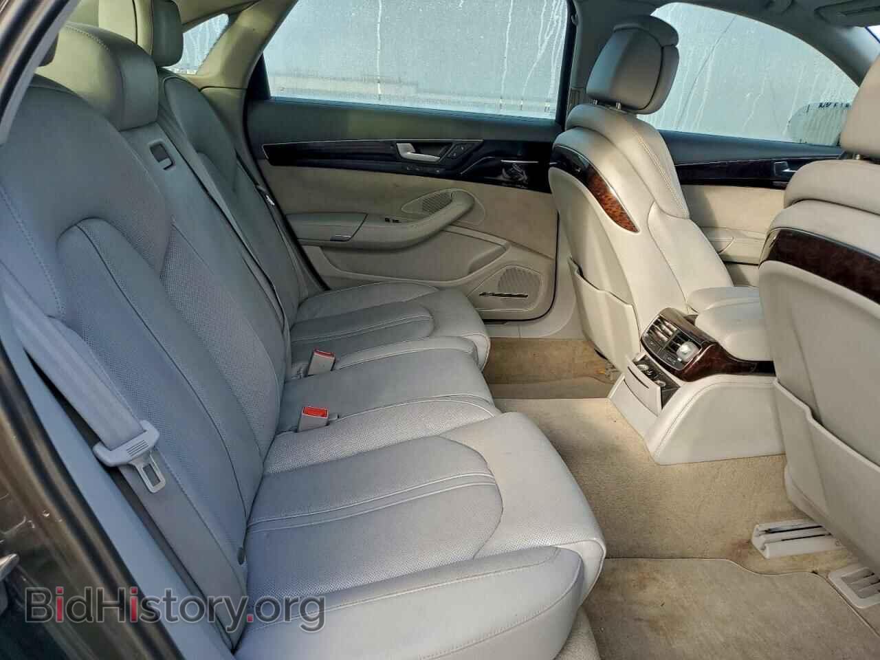 2011 AUDI A8 - VIN: WAURVAFD5BN028047 - Фото 10