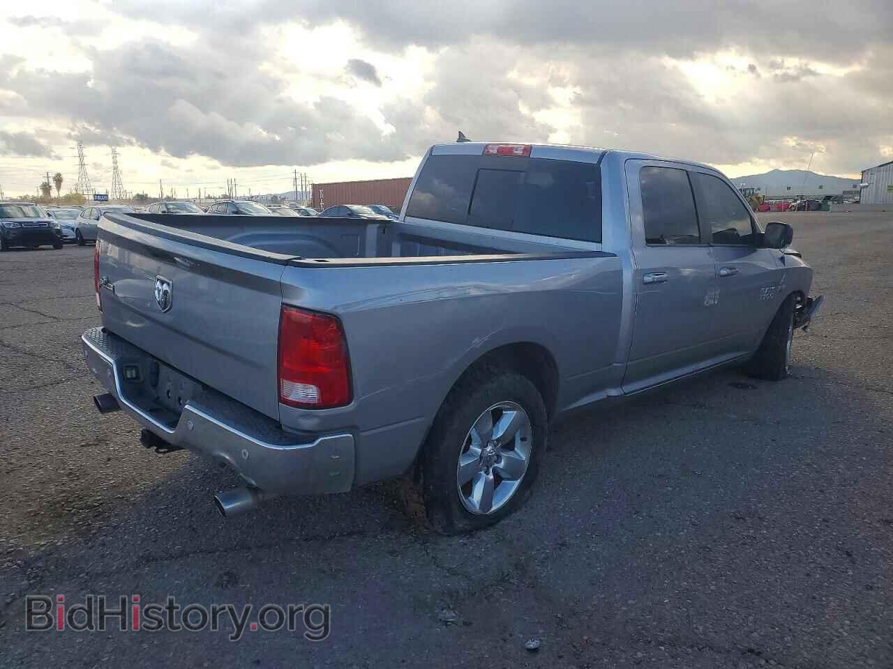 2019 RAM 1500 - VIN: 1C6RR6TTXKS722127 - Фото 3