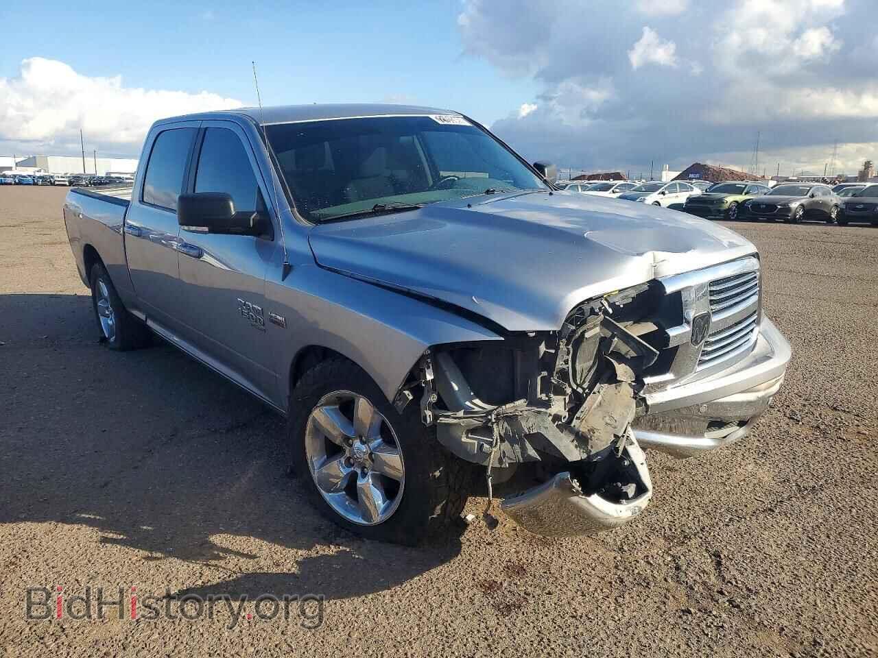 2019 RAM 1500 - VIN: 1C6RR6TTXKS722127 - Фото 4