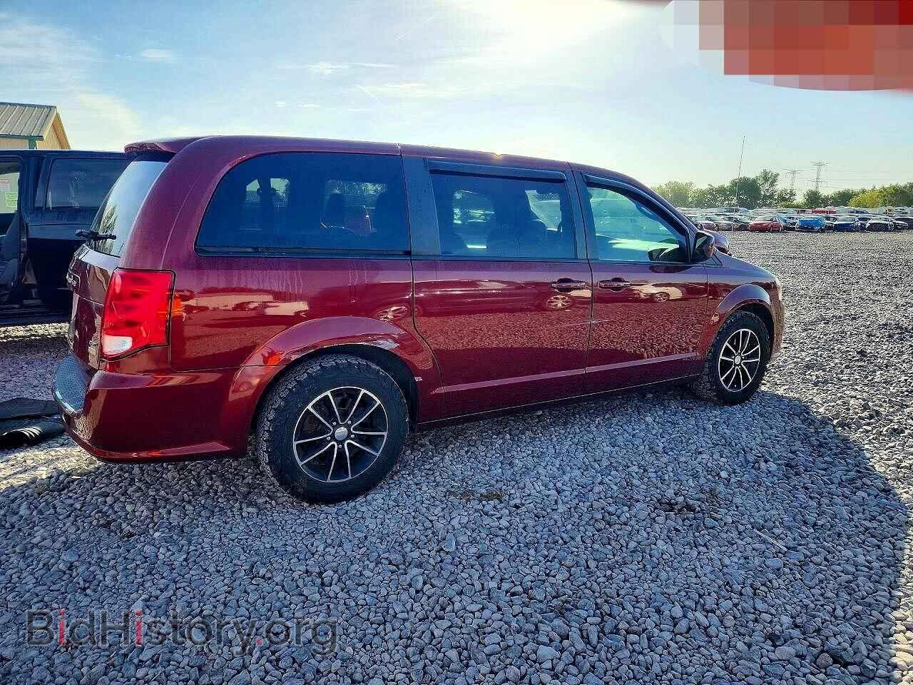 2018 DODGE CARAVAN - VIN: 2C4RDGEG4JR254280 - Фото 3