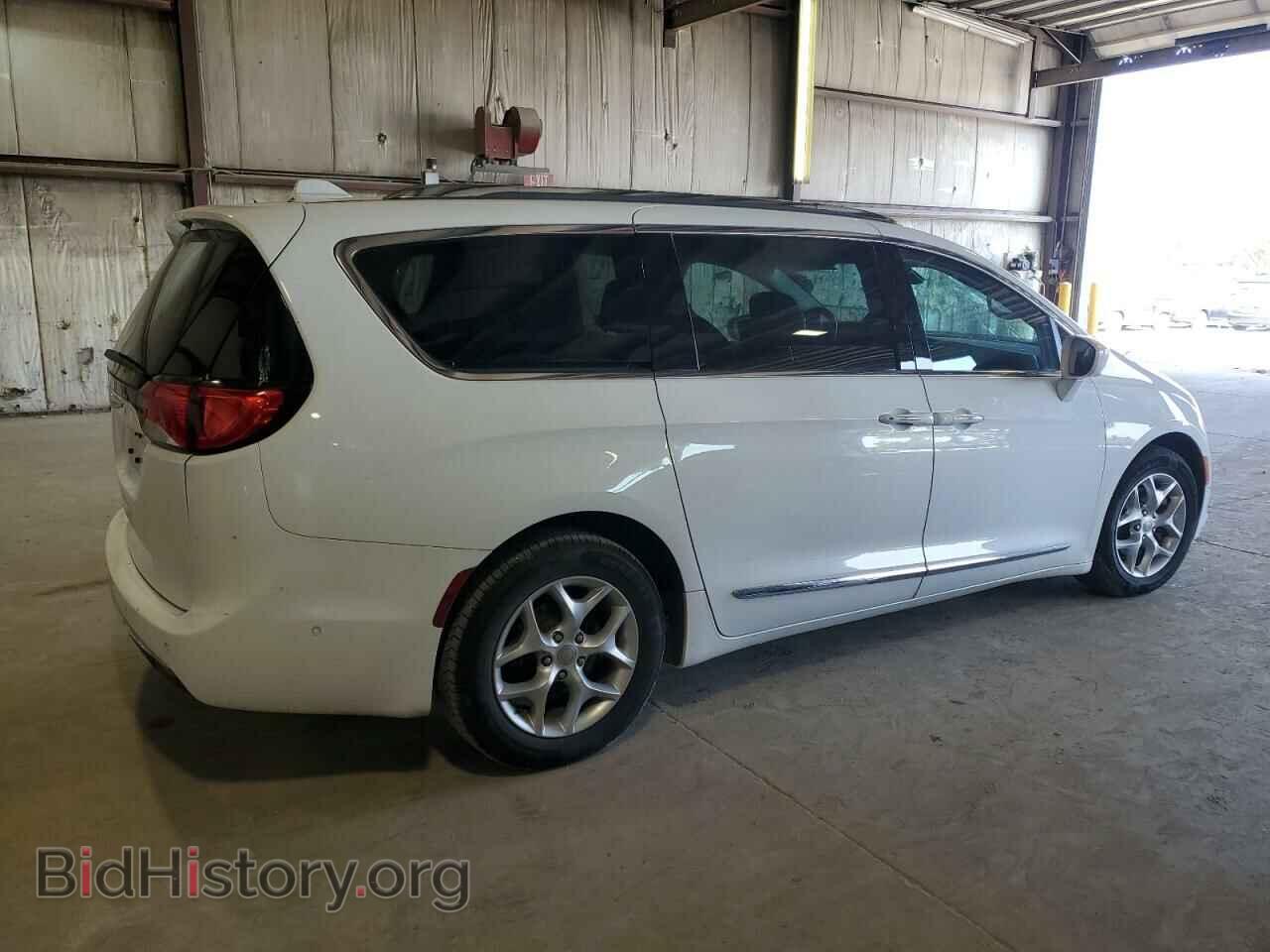 2017 CHRYSLER PACIFICA - VIN: 2C4RC1EG4HR634083 - Фото 3