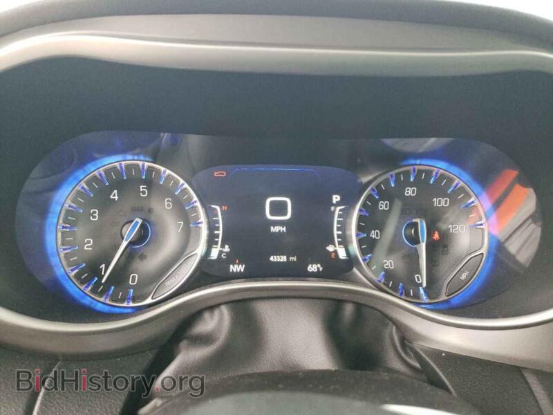 2022 Chrysler PACIFICA (VIN 2C4RC1BGXNR158700) — фото 9 из 12