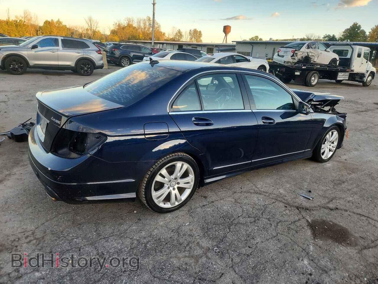 2012 MERCEDES-BENZ C-CLASS - VIN: WDDGF8BB7CR197846 - Фото 3