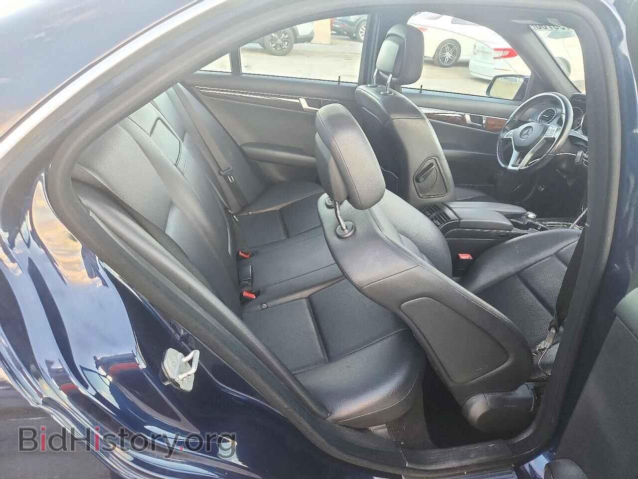 2012 MERCEDES-BENZ C-CLASS - VIN: WDDGF8BB7CR197846 - Фото 10