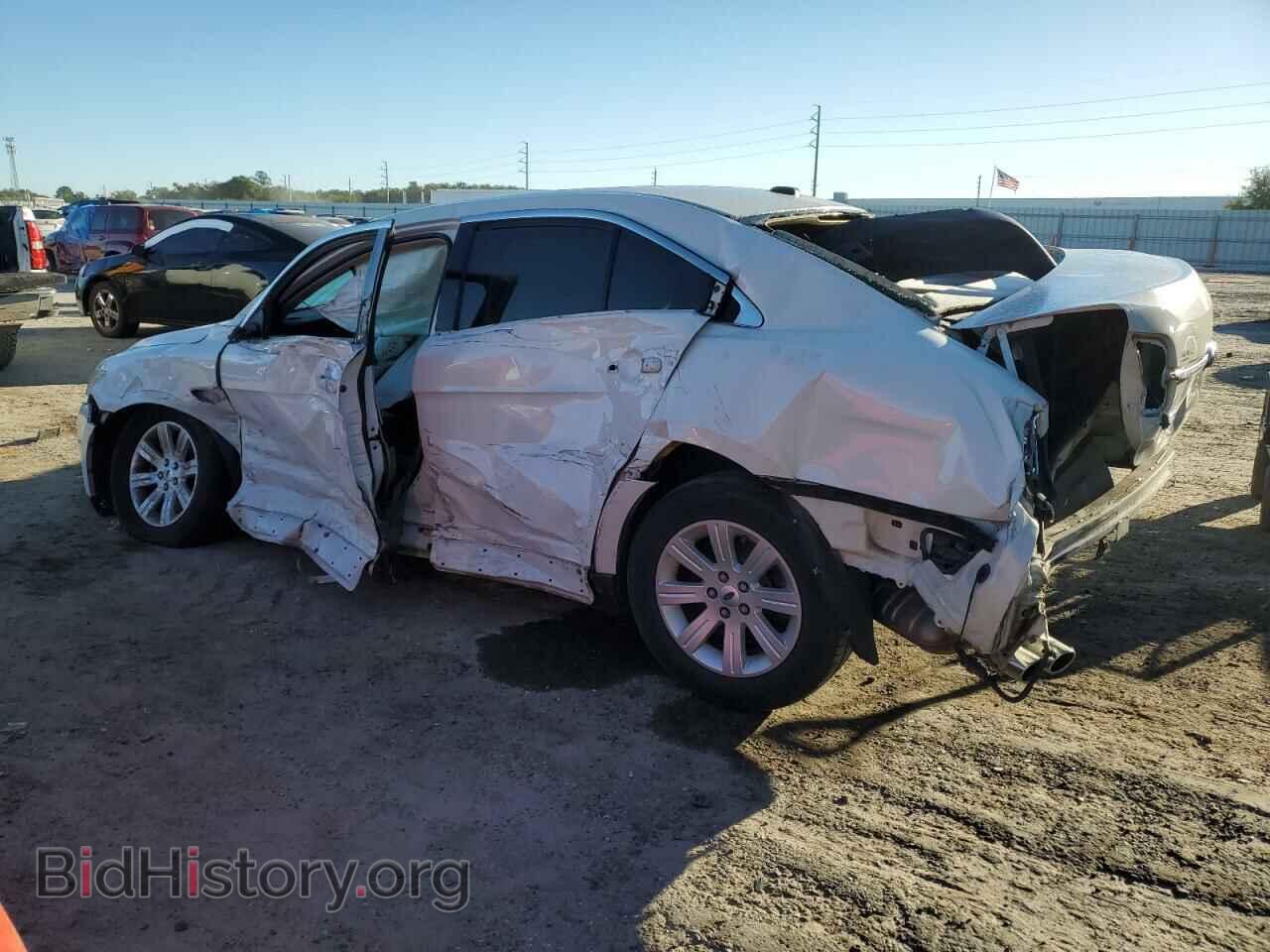 2012 FORD TAURUS - VIN: 1FAHP2DW3CG127030 - Photo 2