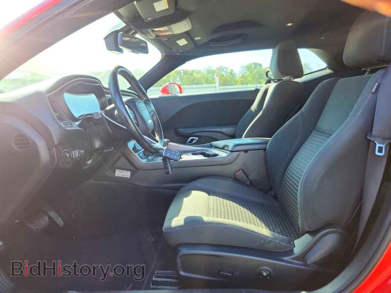 2019 Dodge CHALLENGER (VIN 2C3CDZAG1KH560615) — photo 7 of 13
