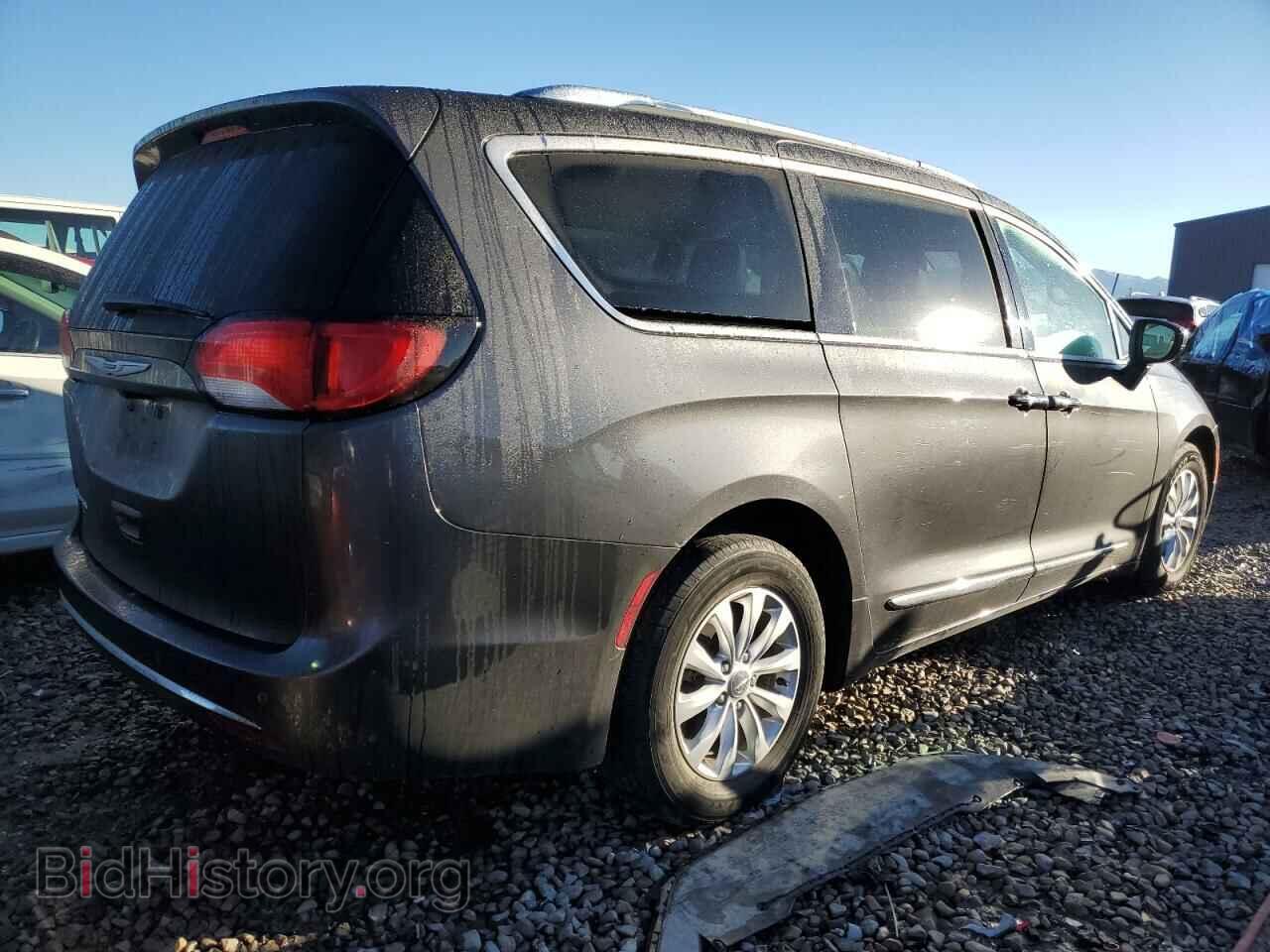 2018 CHRYSLER PACIFICA - VIN: 2C4RC1EG7JR257349 - Фото 3