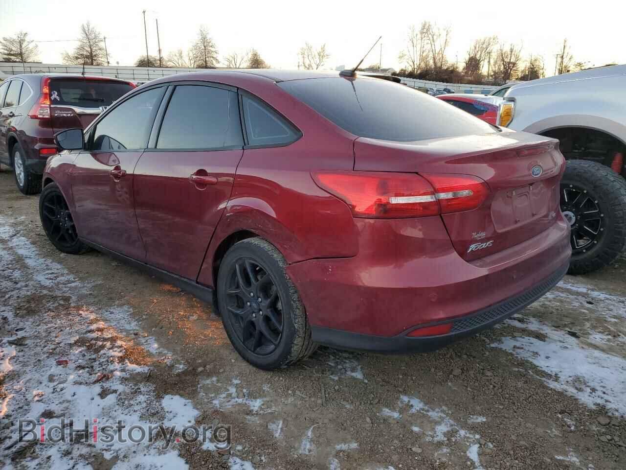 2016 FORD FOCUS - VIN: 1FADP3F26GL354563 - Фото 2