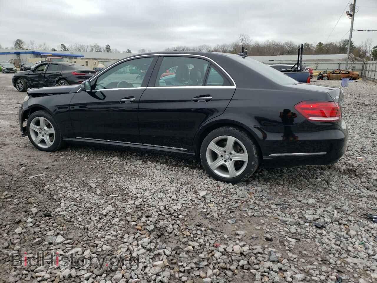 2014 MERCEDES-BENZ E-CLASS - VIN: WDDHF5KB1EA923091 - Photo 2