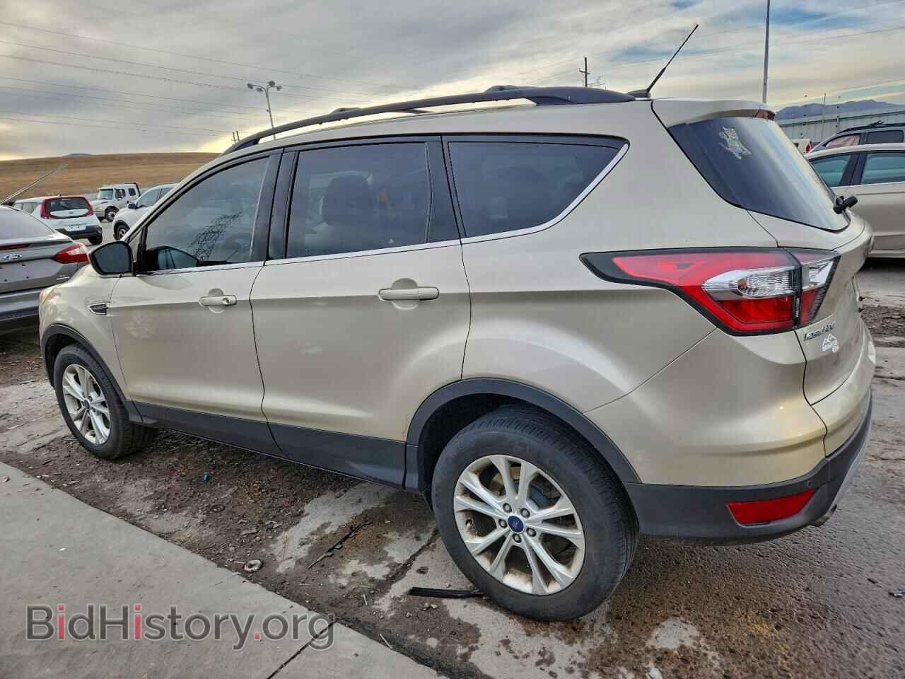 2017 FORD ESCAPE - VIN: 1FMCU9GD3HUB23922 - Фото 2