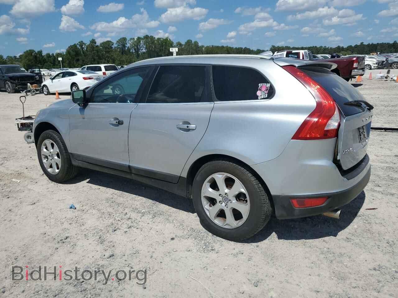 2013 VOLVO XC60 - VIN: YV4952DL8D2378812 - Фото 2