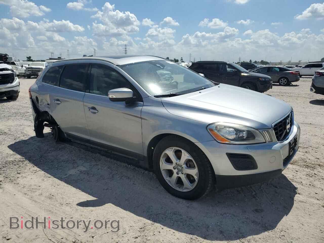 2013 VOLVO XC60 - VIN: YV4952DL8D2378812 - Фото 4
