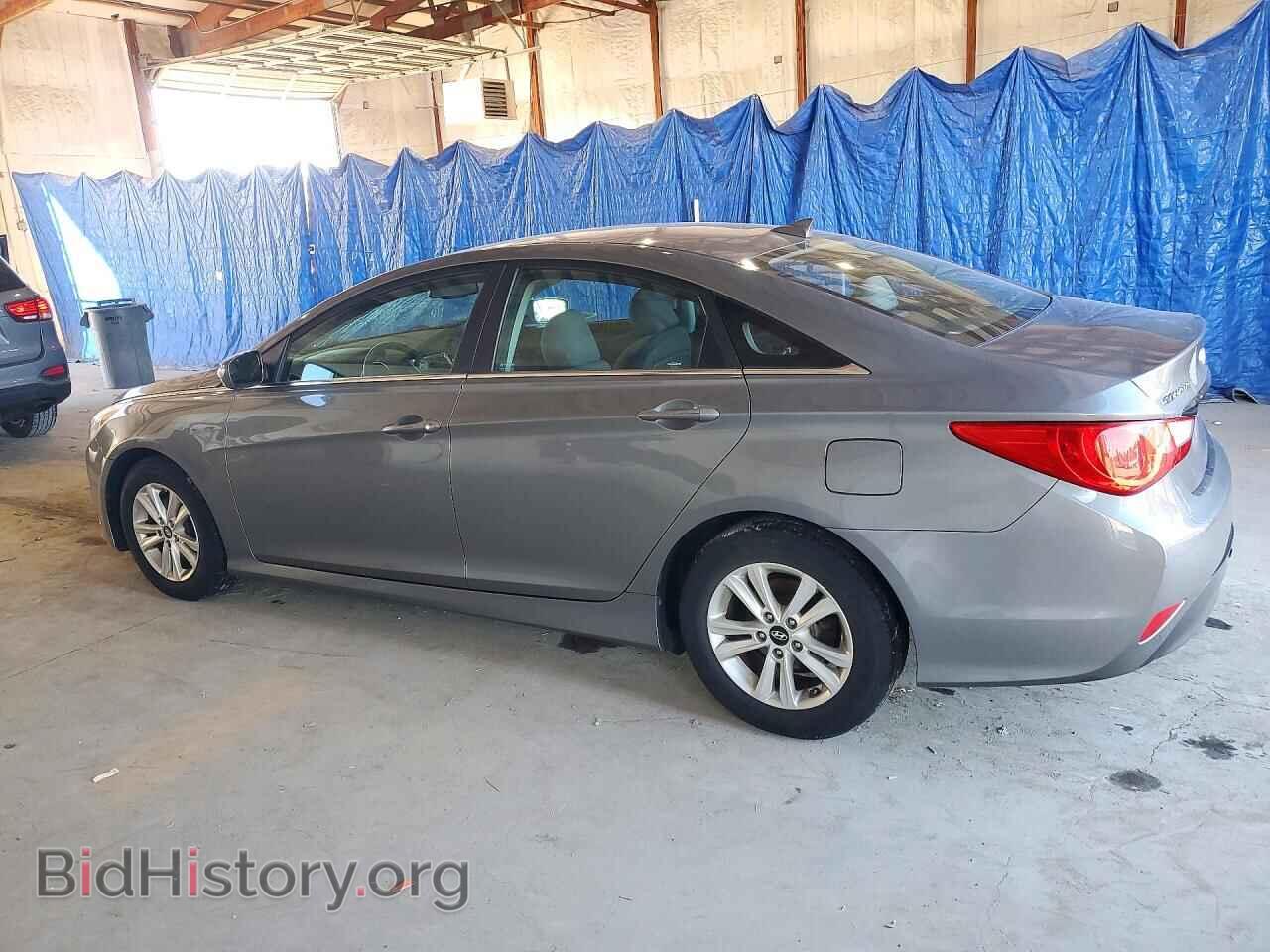 2014 HYUNDAI SONATA - VIN: 5NPEB4AC6EH835174 - Фото 2