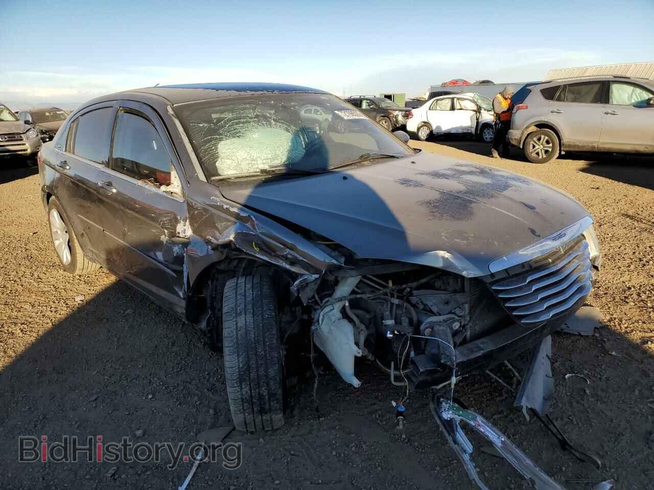 2012 CHRYSLER 200 - VIN: 1C3CCBAB2CN201720 - Фото 4