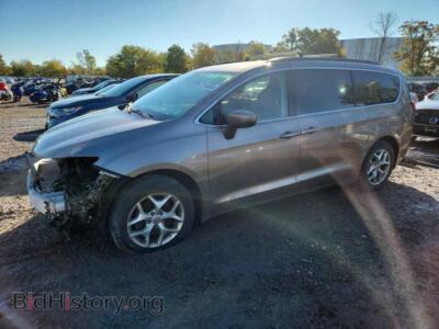 2017 Chrysler PACIFICA Touring L, серебристый — VIN 2C4RC1BG3HR777434, Copart
