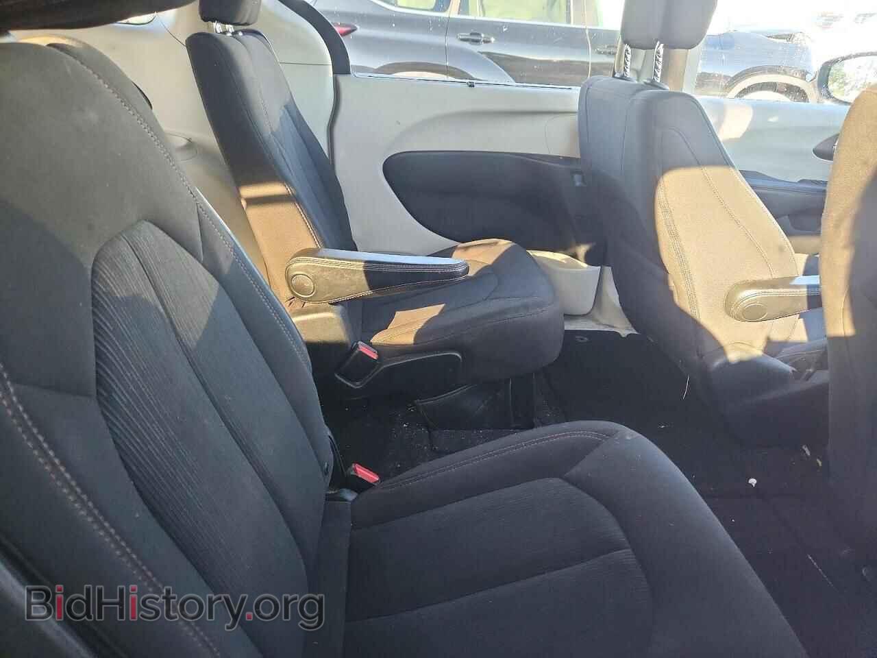 2017 Chrysler PACIFICA (VIN 2C4RC1BG3HR777434) — фото 11 из 14