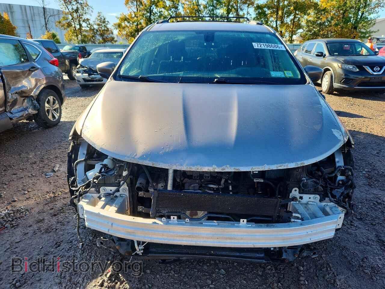 2017 Chrysler PACIFICA (VIN 2C4RC1BG3HR777434) — фото 5 из 14