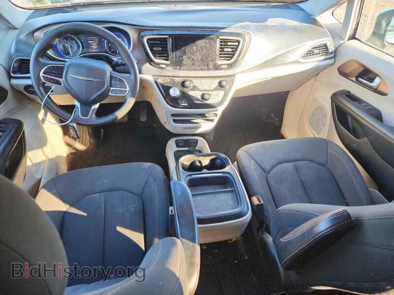 2017 Chrysler PACIFICA (VIN 2C4RC1BG3HR777434) — фото 8 из 14