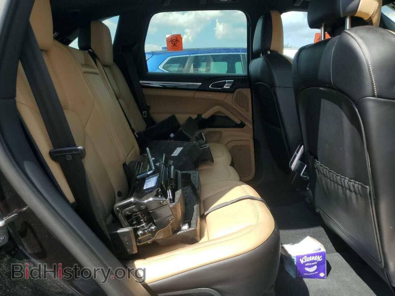 2018 PORSCHE CAYENNE - VIN: WP1AA2A27JKA02023 - Фото 11